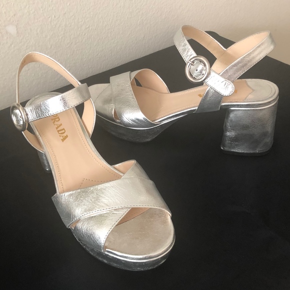 metallic sandals 2019